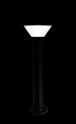 Compact Size Solar Lawn Lights , Solar Powered Garden Lanterns Fast Charging