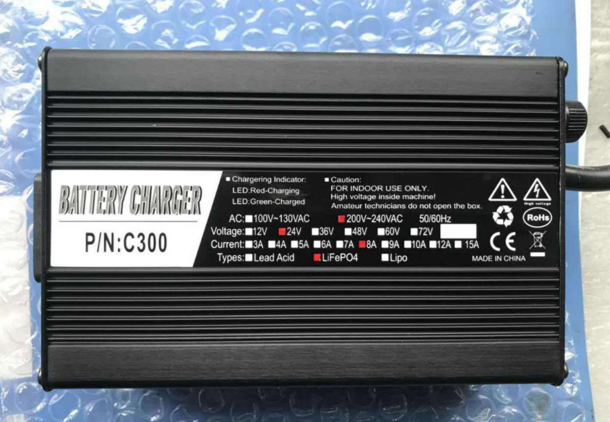24V LiFePO4 Lithium Battery Charger With Red / Blue LED Index Long Service Life